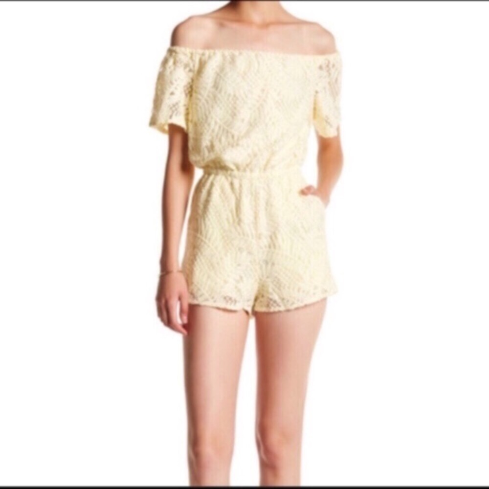 NWT BB Dakota Yellow Haidyn Lace Romper